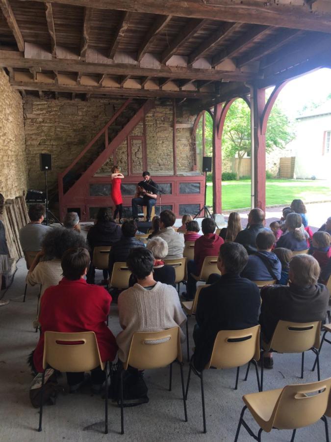 La Metairie Panzió Domloup Kültér fotó